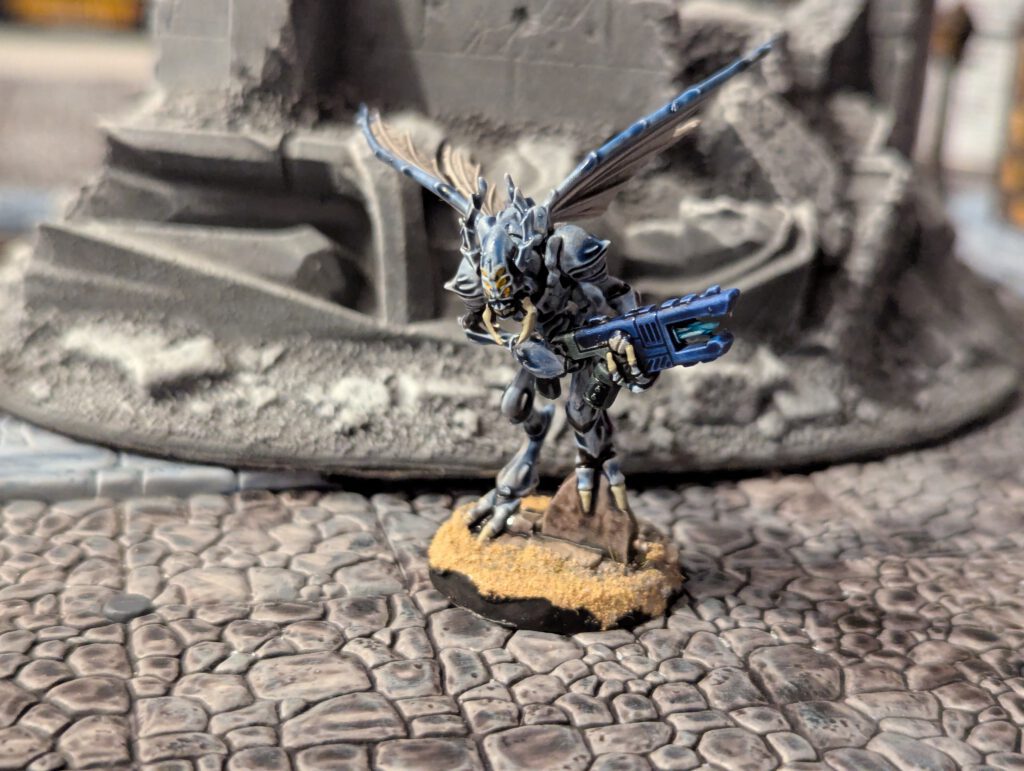 Tau Vespid model painted