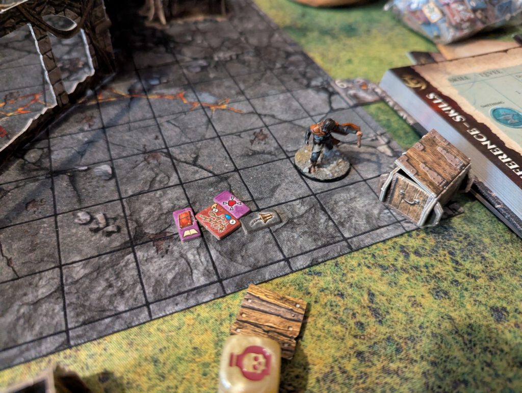 Emmerik opening a chest turn 5