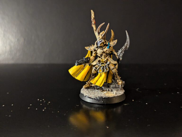 Painted Drukhari Archon character model, viewed from a slightly elevated front angle.