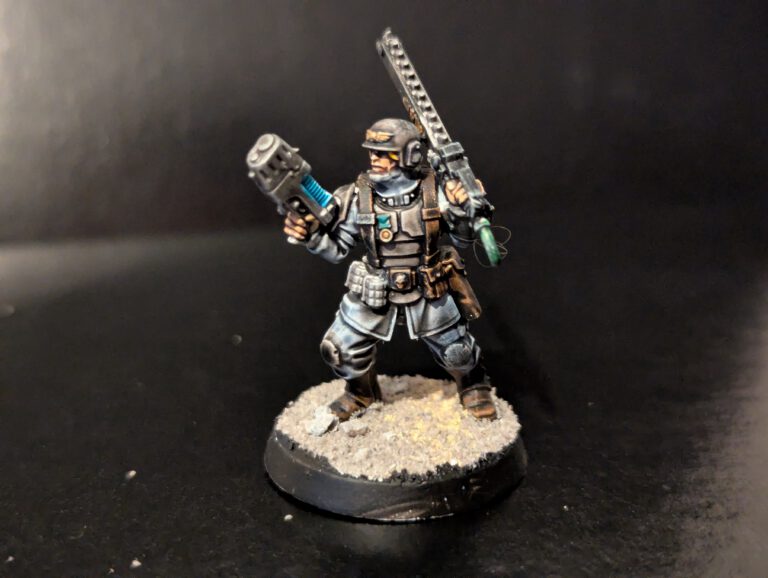 Command squad bodyguard trooper firing a plasma gun, featuring realistic soot weathering on the armor plates.